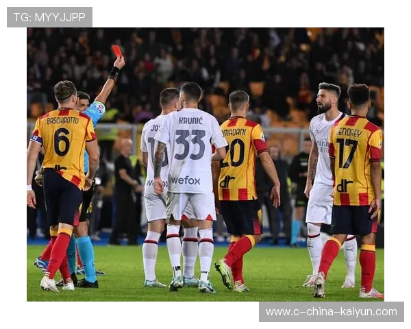 AC米兰角球开出,吉鲁头球下坠砸进大门