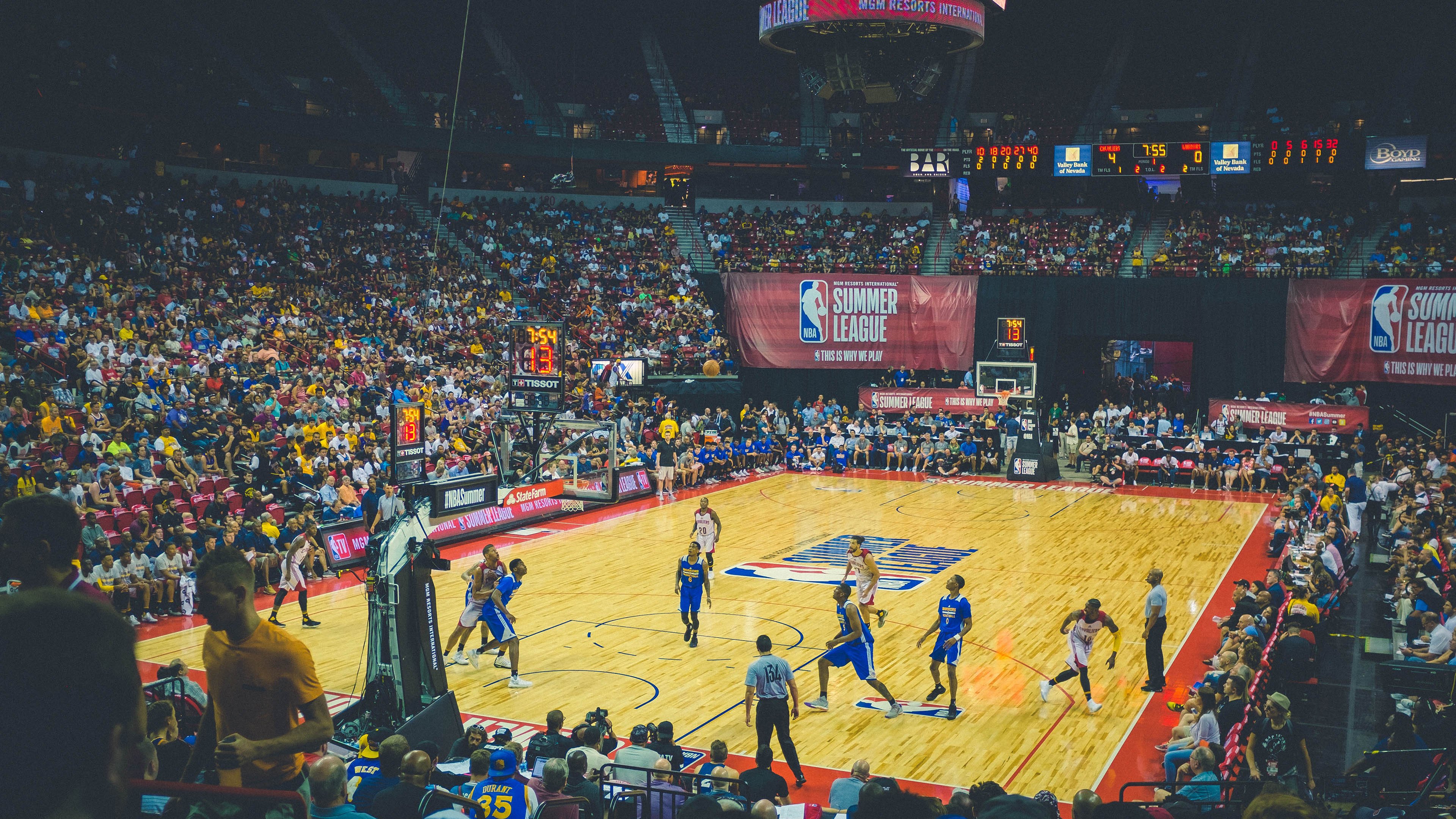 不吹不黑!JRs快来选出你心目中的本周红黑榜球员吧!,经典红黑是什么球队